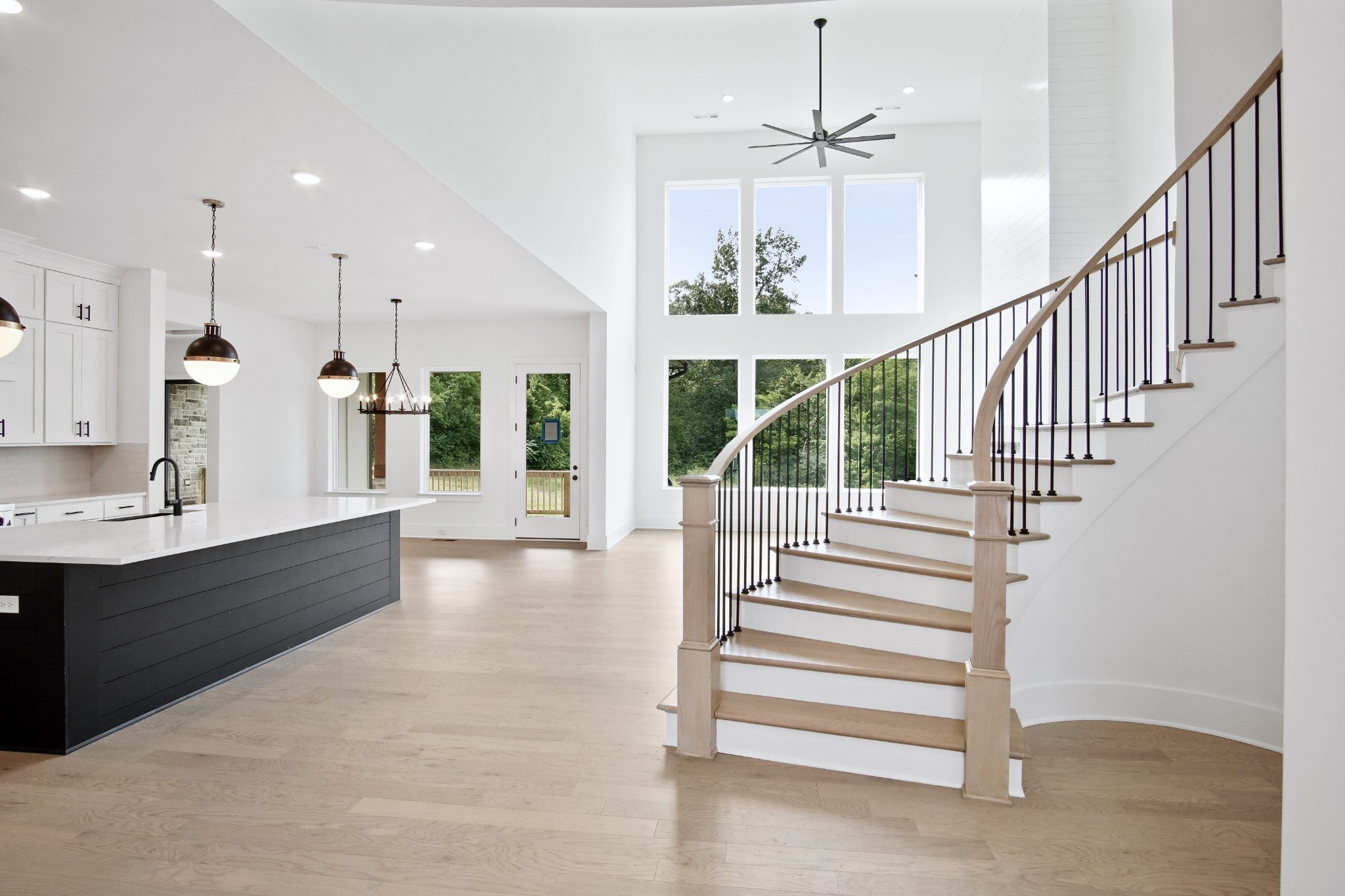 8124 Boiling Springs Pl