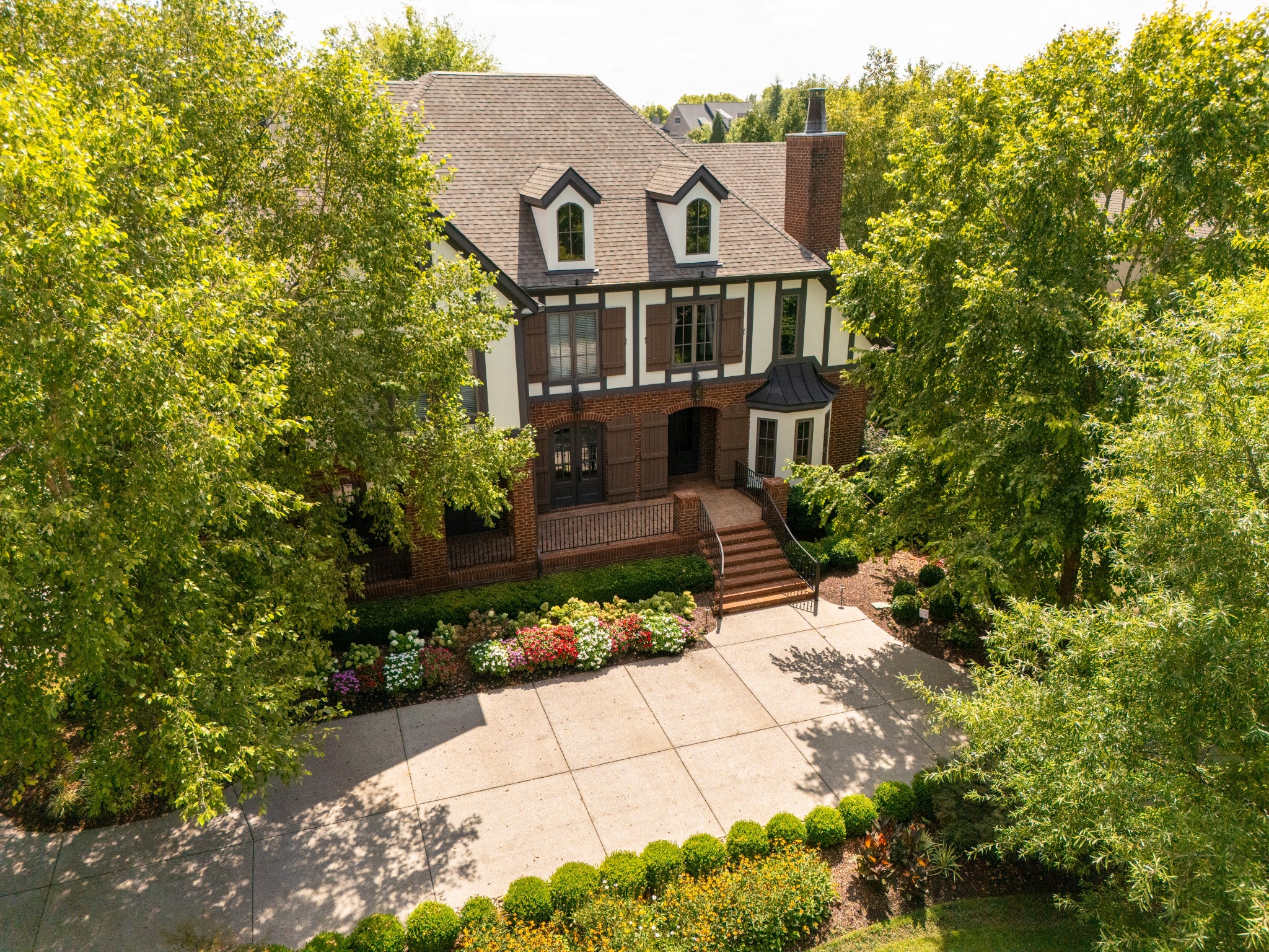 9286 Wardley Park Ln