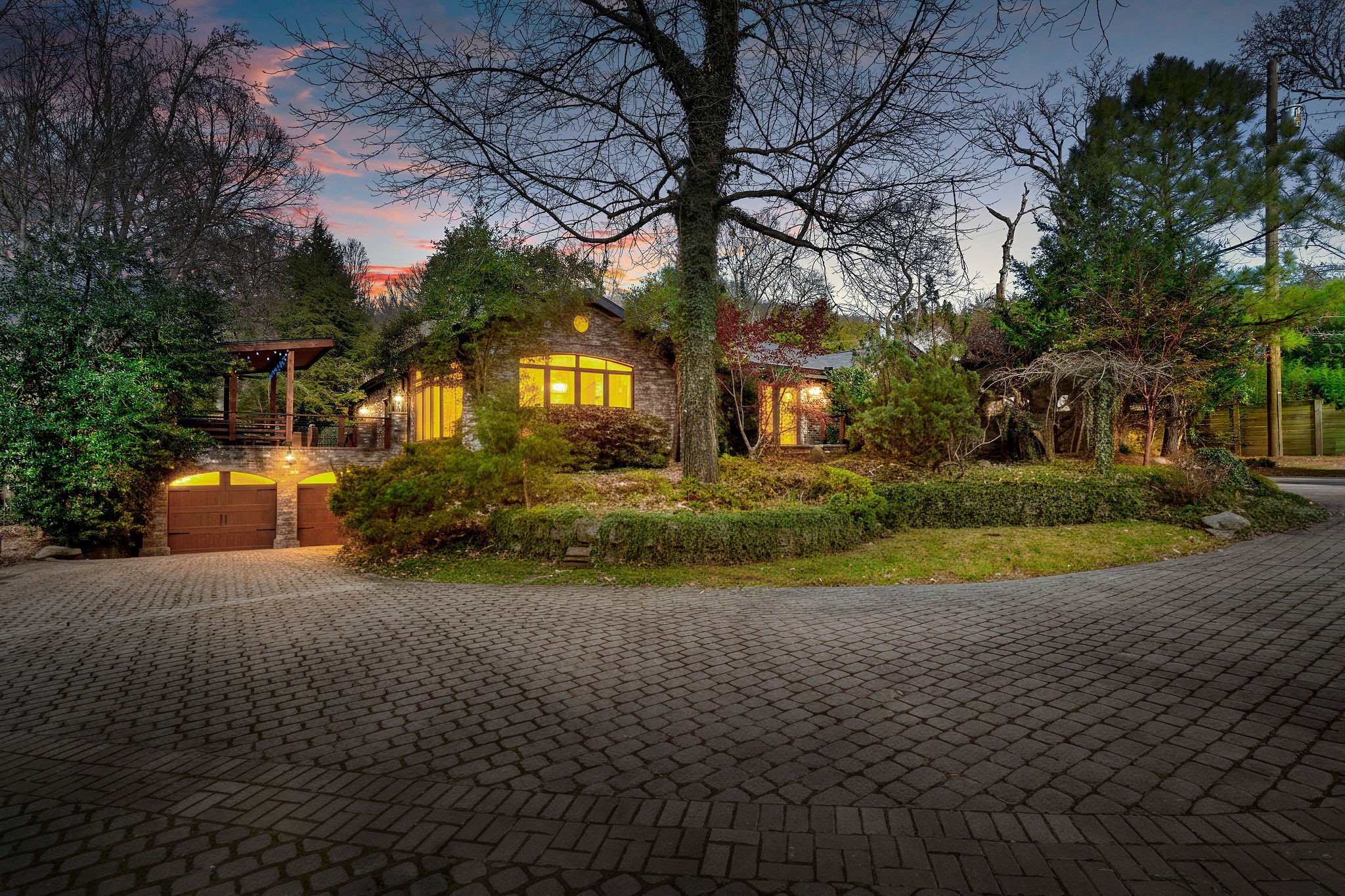 1002 Old Hickory Blvd