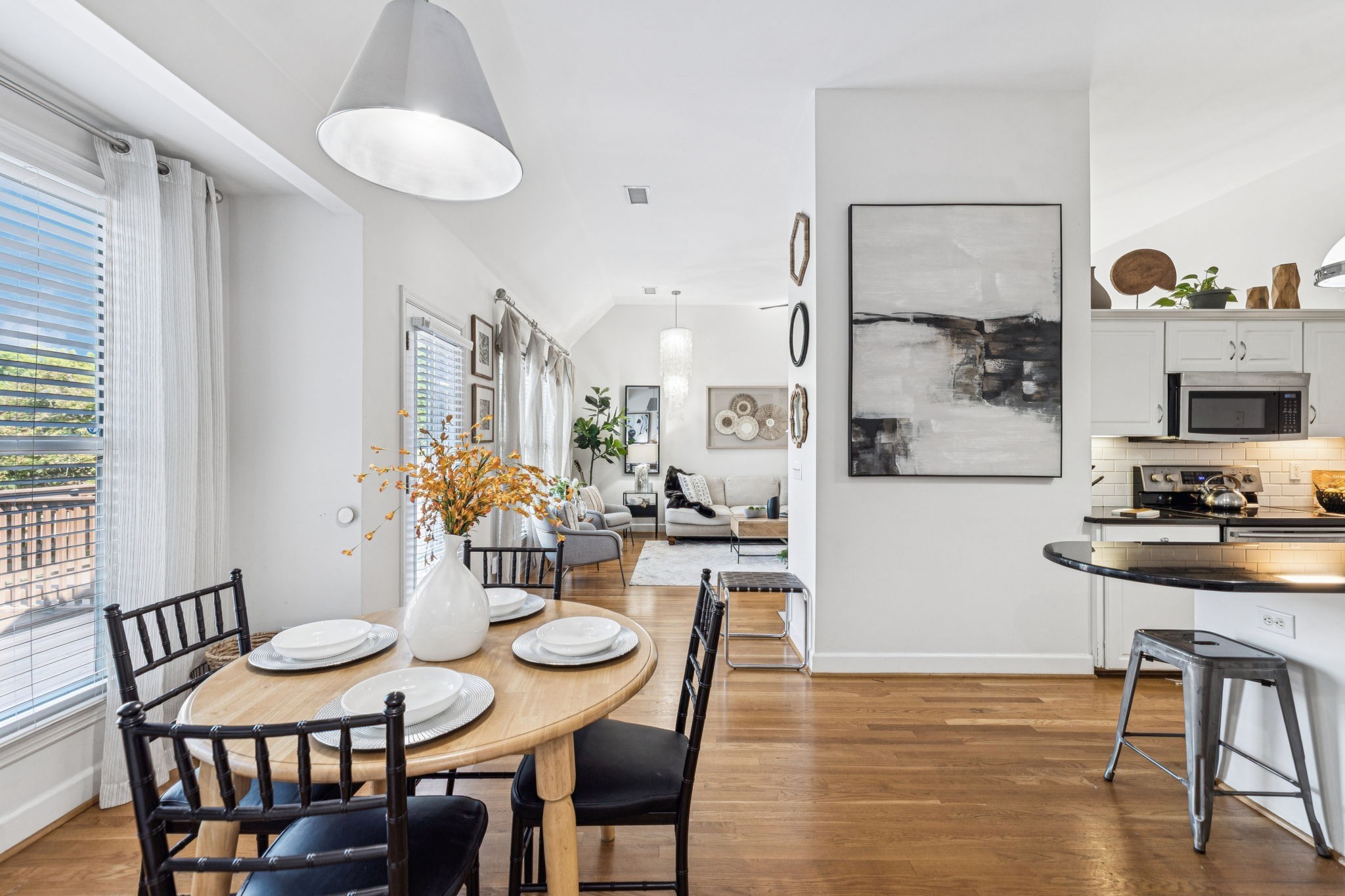 5421 Fredericksburg Way, W