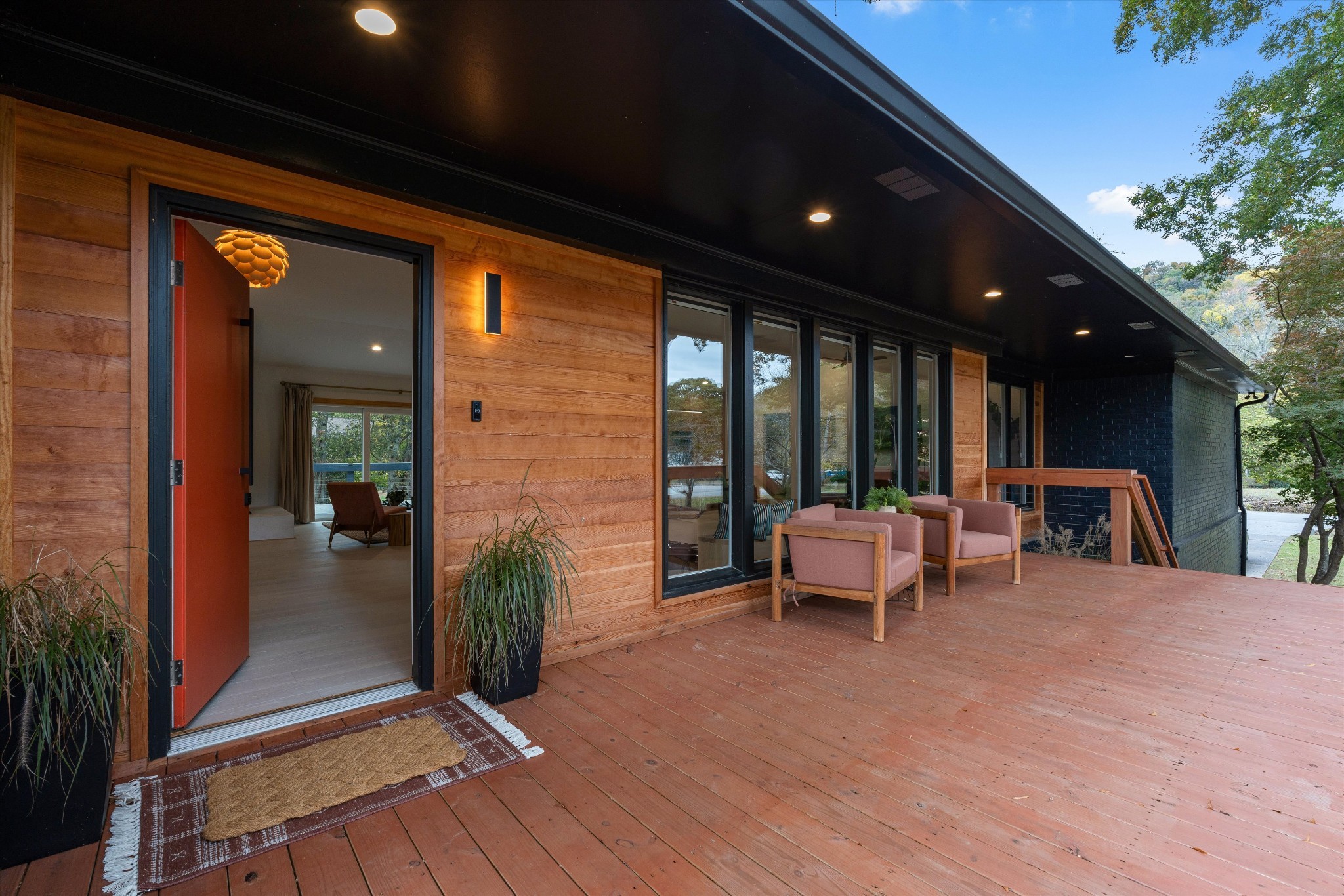 1900 Rosewood Valley Dr