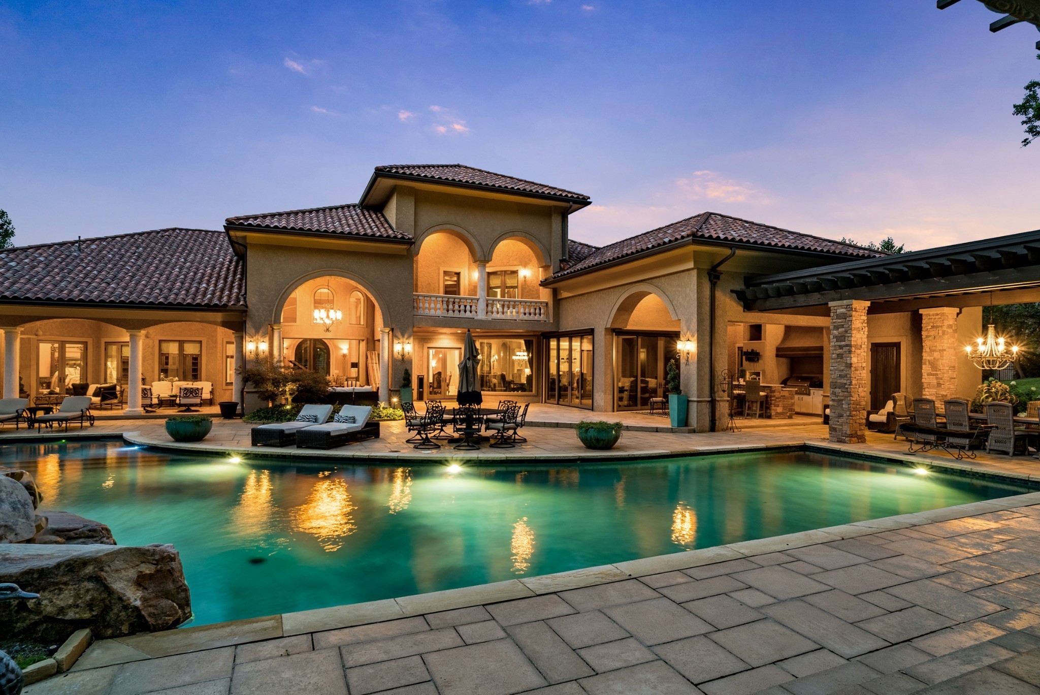 947 Tyne Blvd