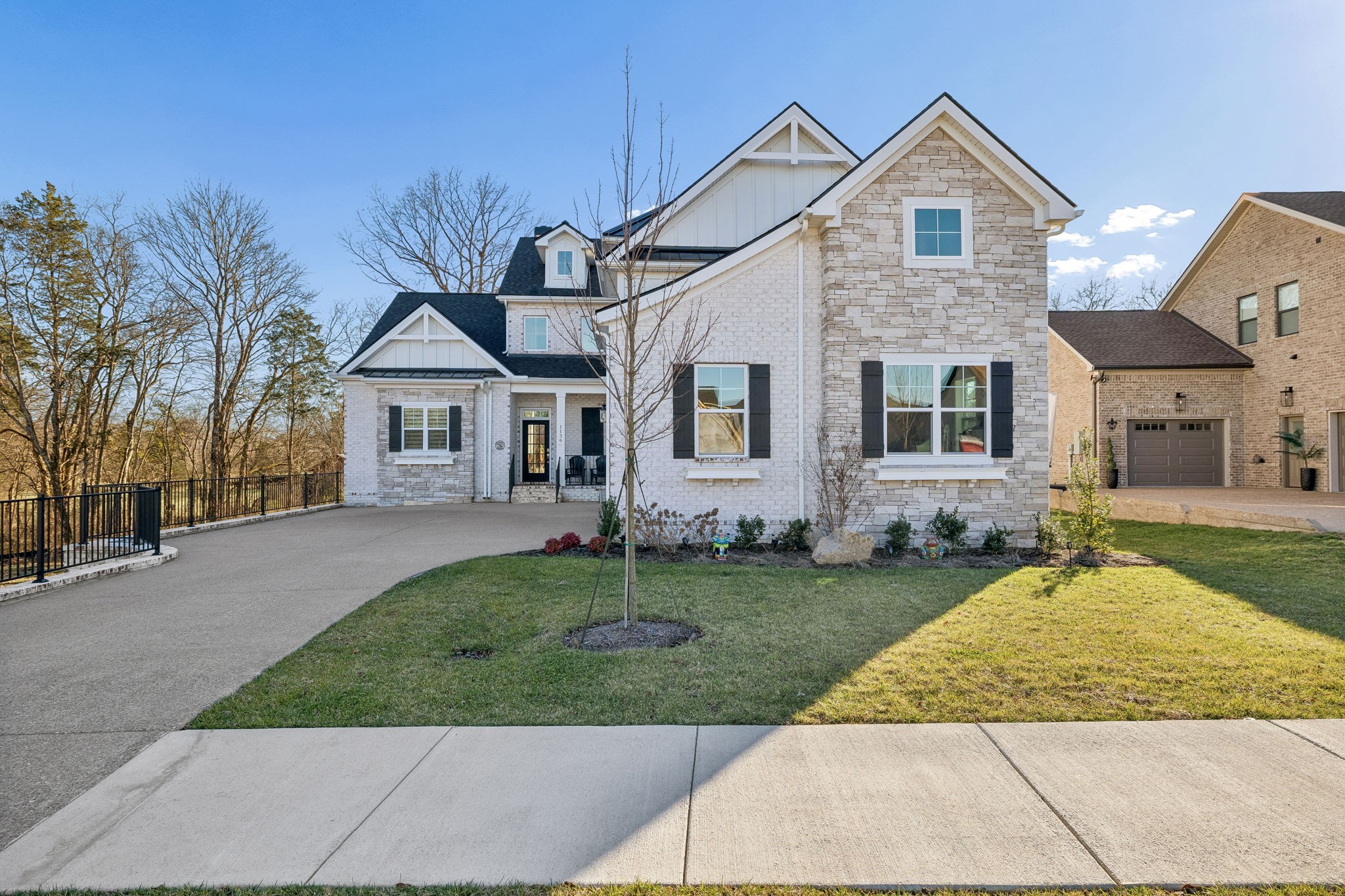 1136 Willow Springs Dr