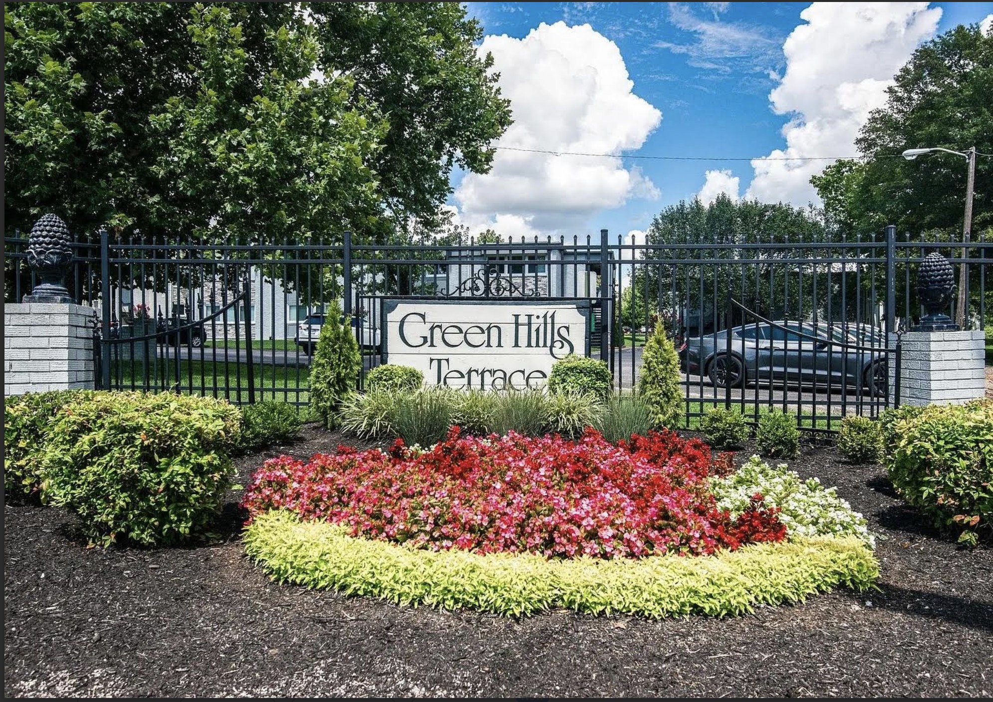 1900 Richard Jones Rd