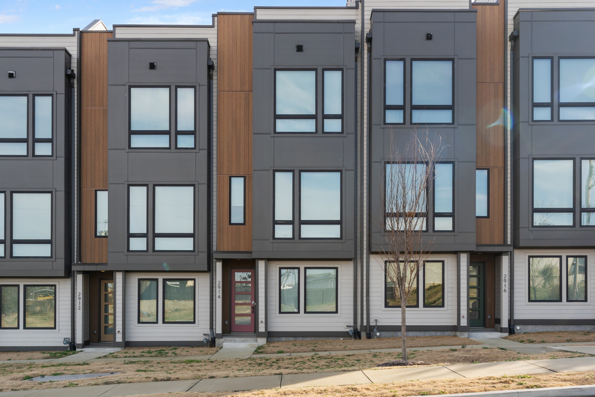 2908 Harlin Dr