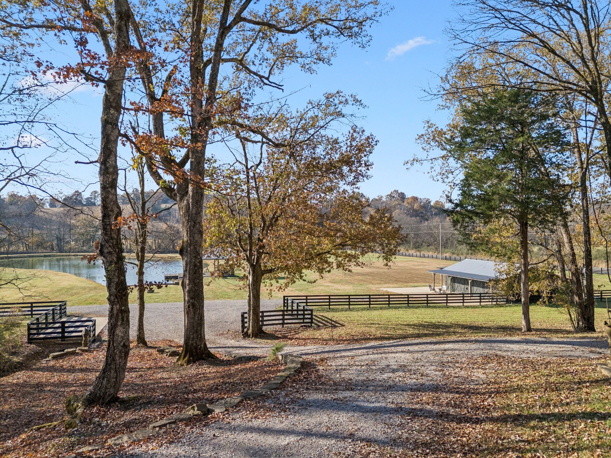 935 Leatherwood Creek Rd S