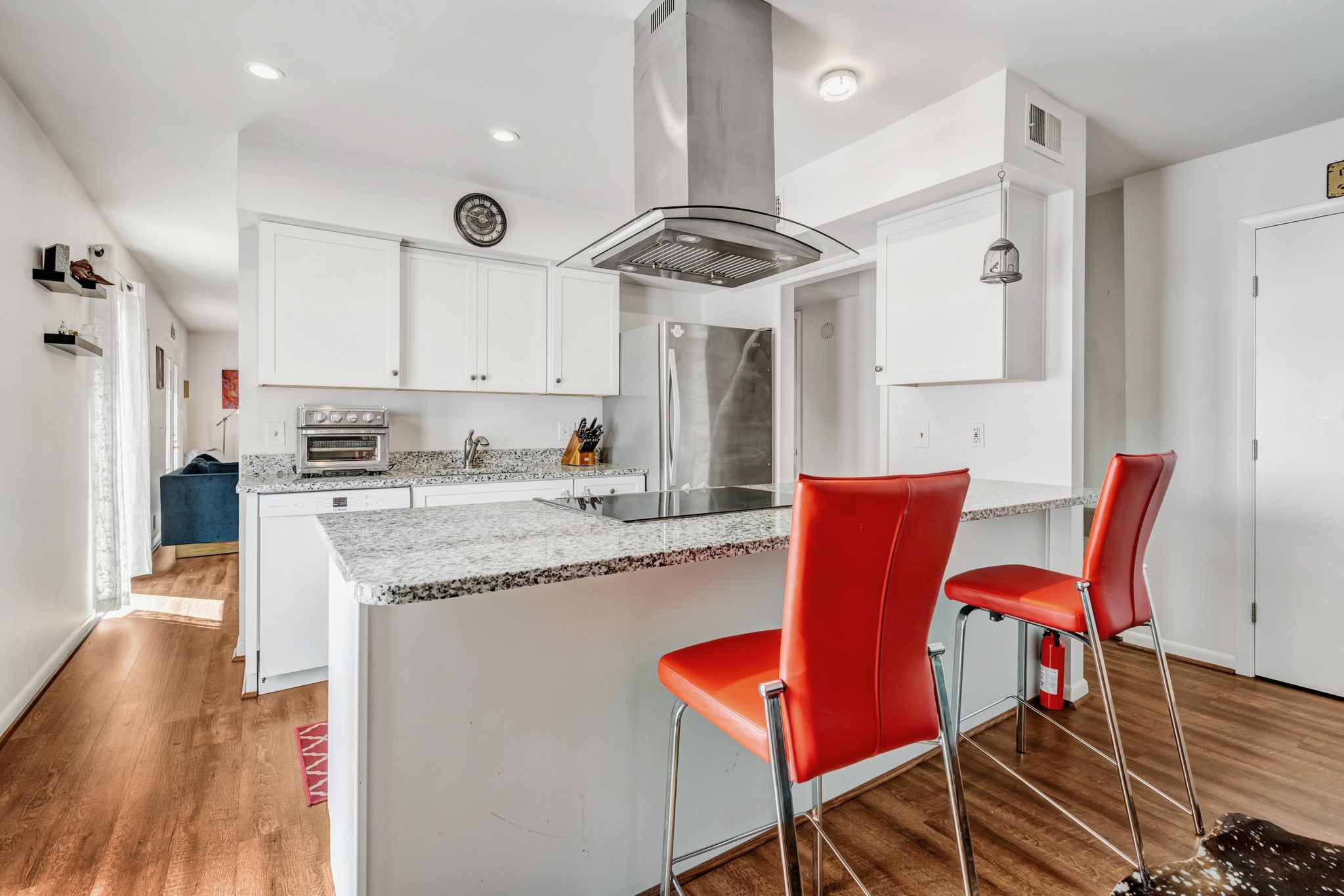 1900 Richard Jones Rd