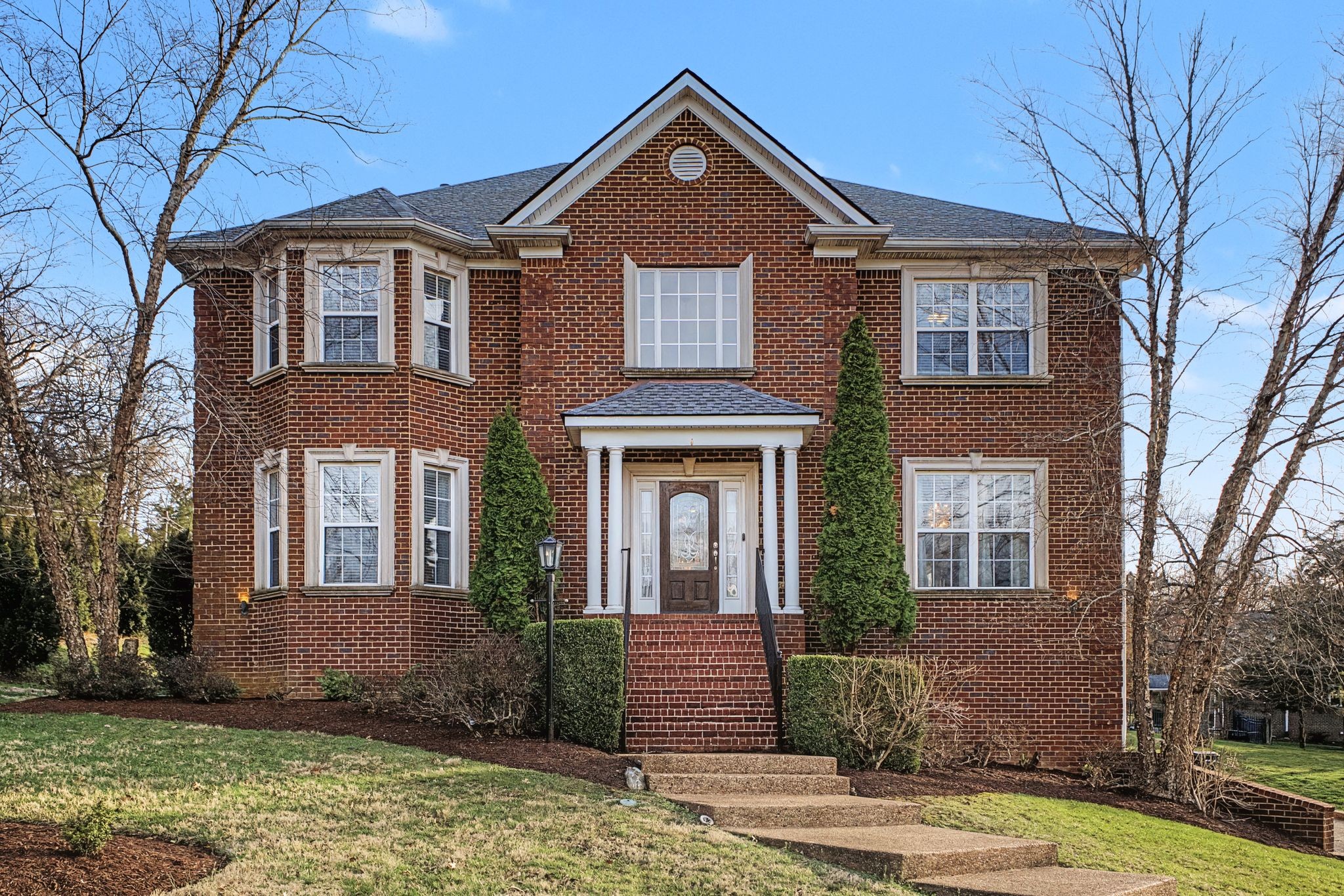 2005 Valley Brook Dr