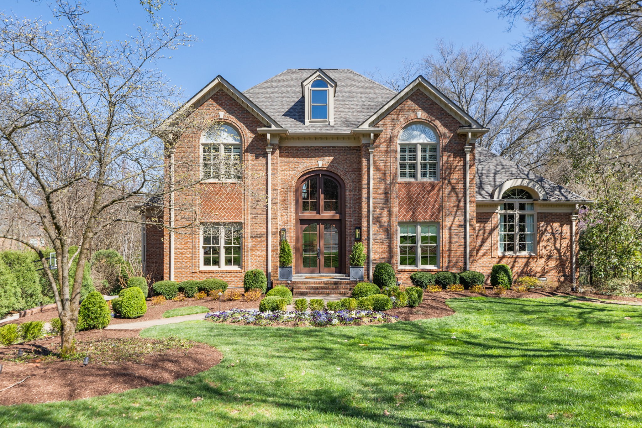 912 Calloway Dr
