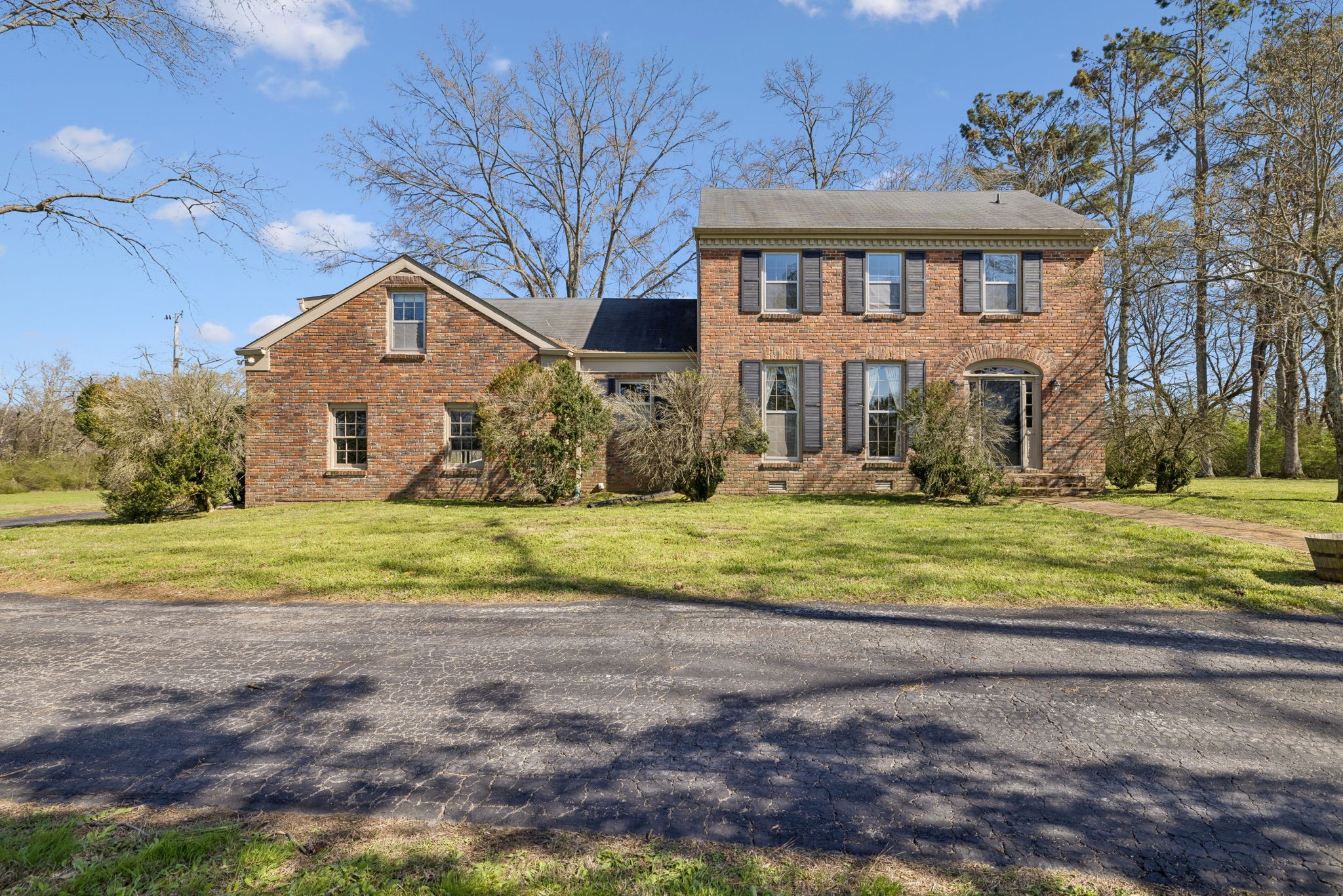 1519 Old Hillsboro Rd