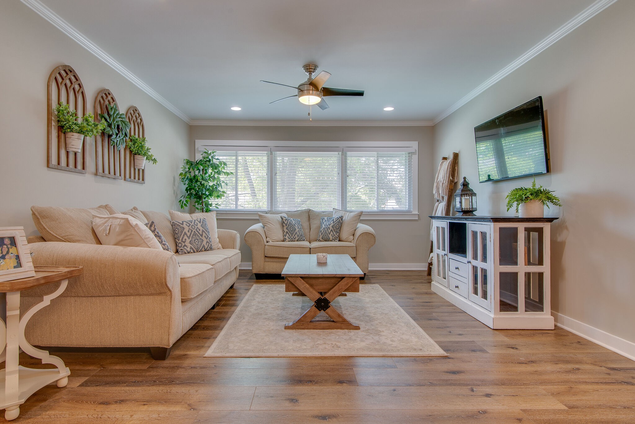 1900 Richard Jones Rd