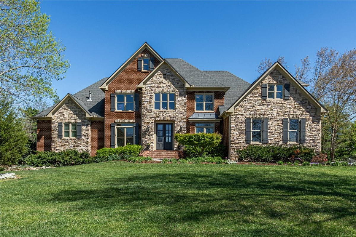 1245 Monarch Way