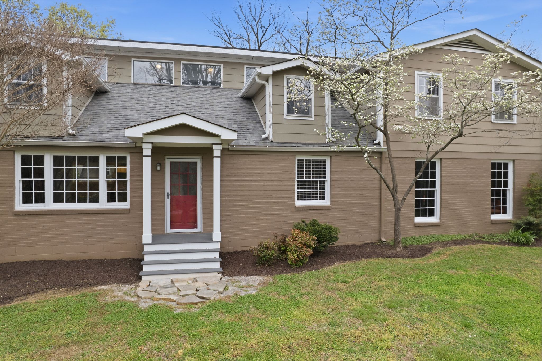 674 Hill Rd