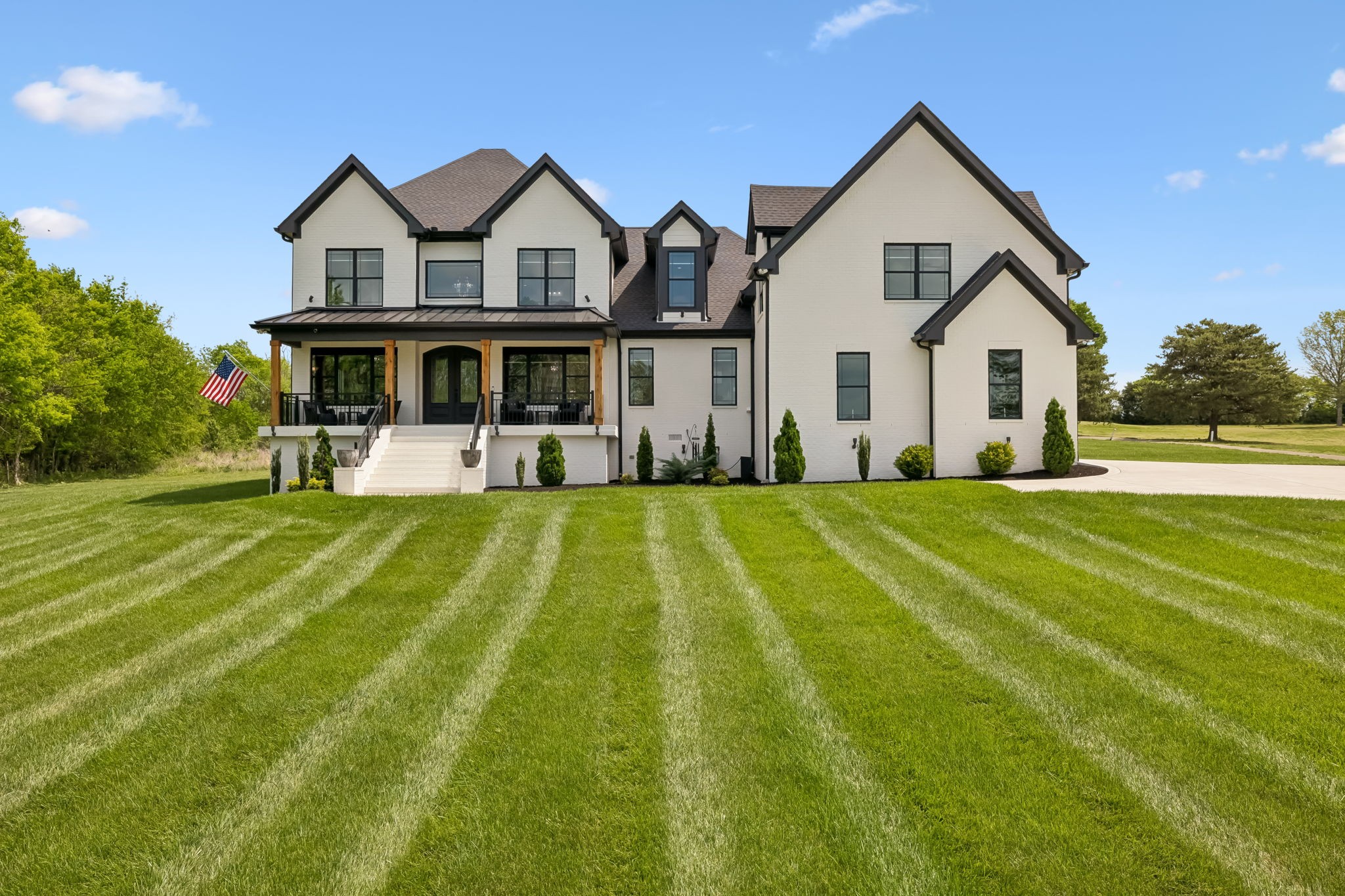 4223 Ironwood Dr