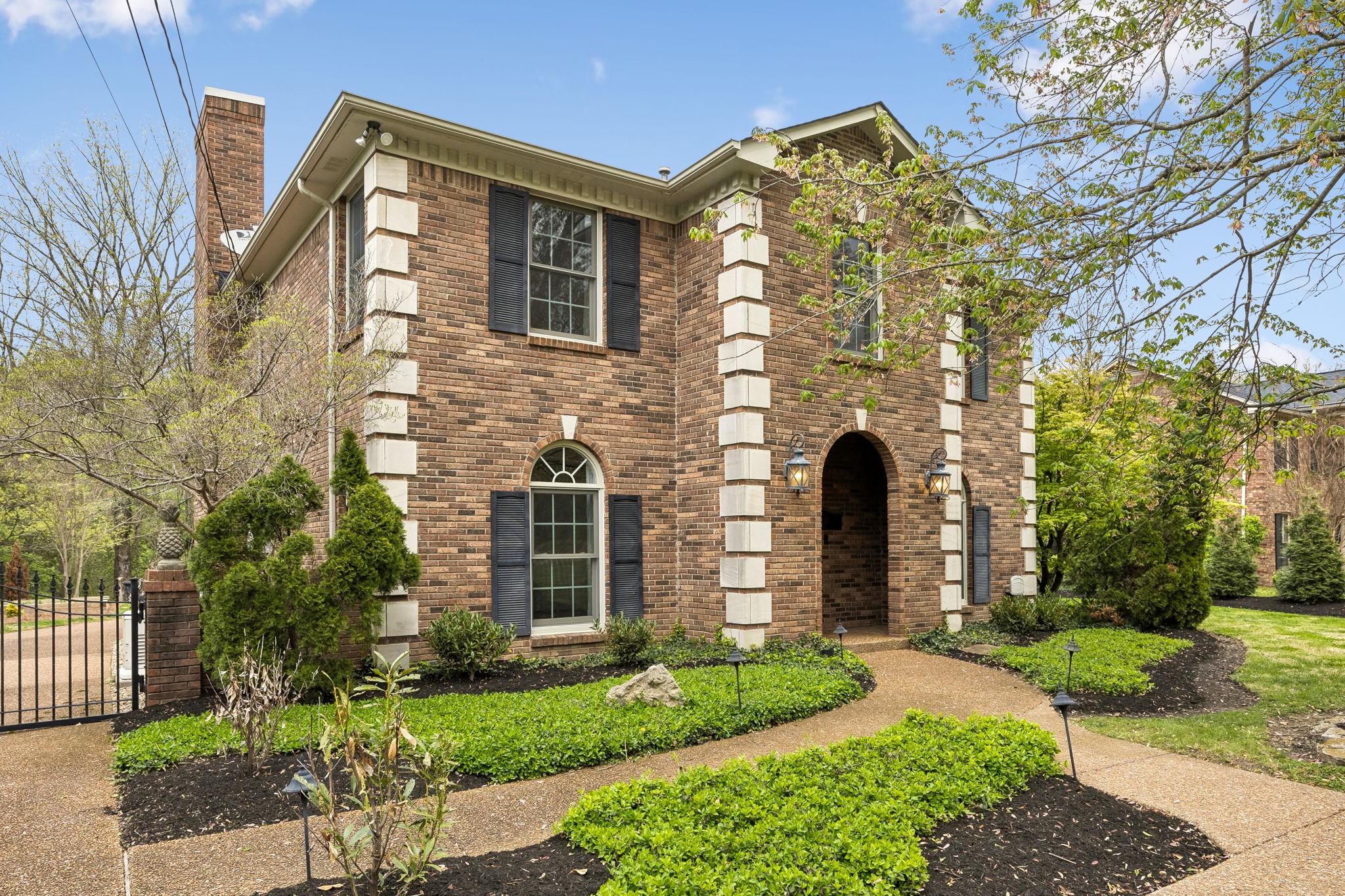 1468 Tyne Blvd