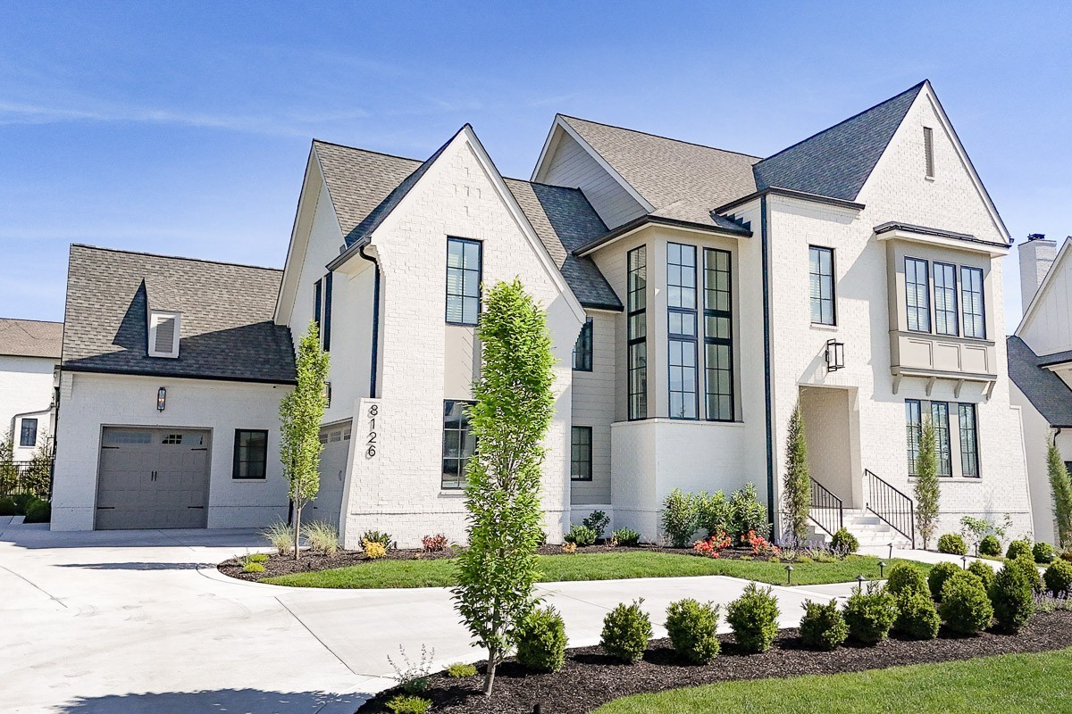 8126 Boiling Springs Place