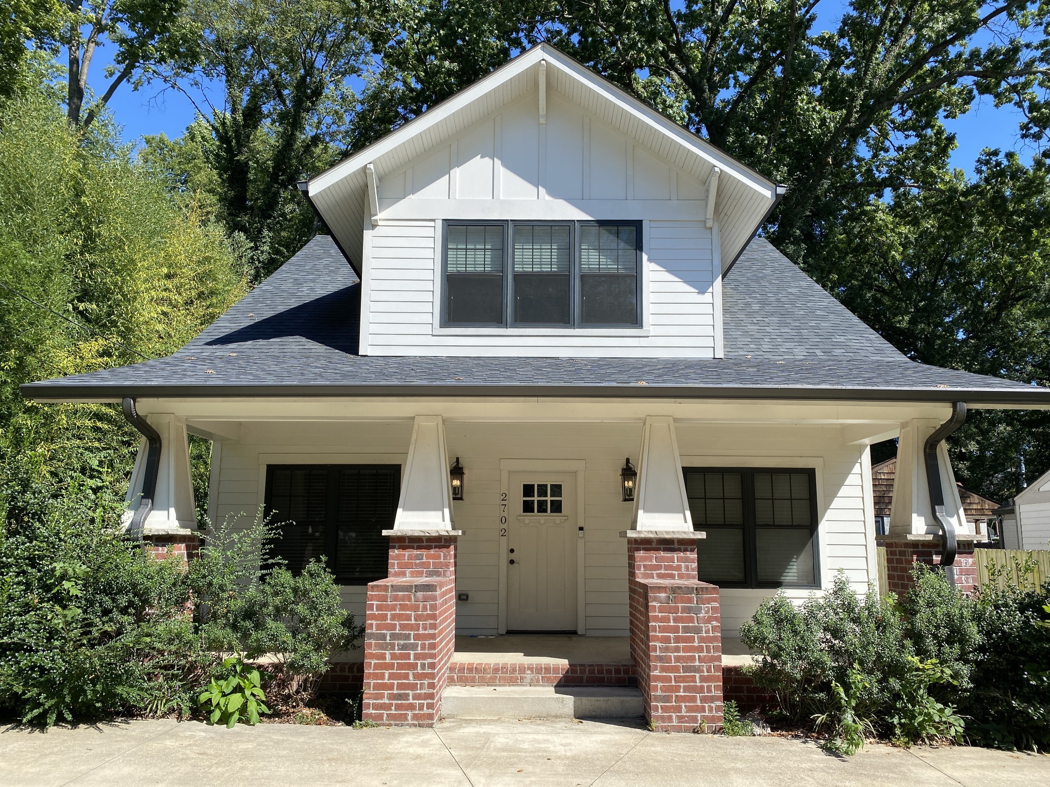 2702 Sharondale Ct