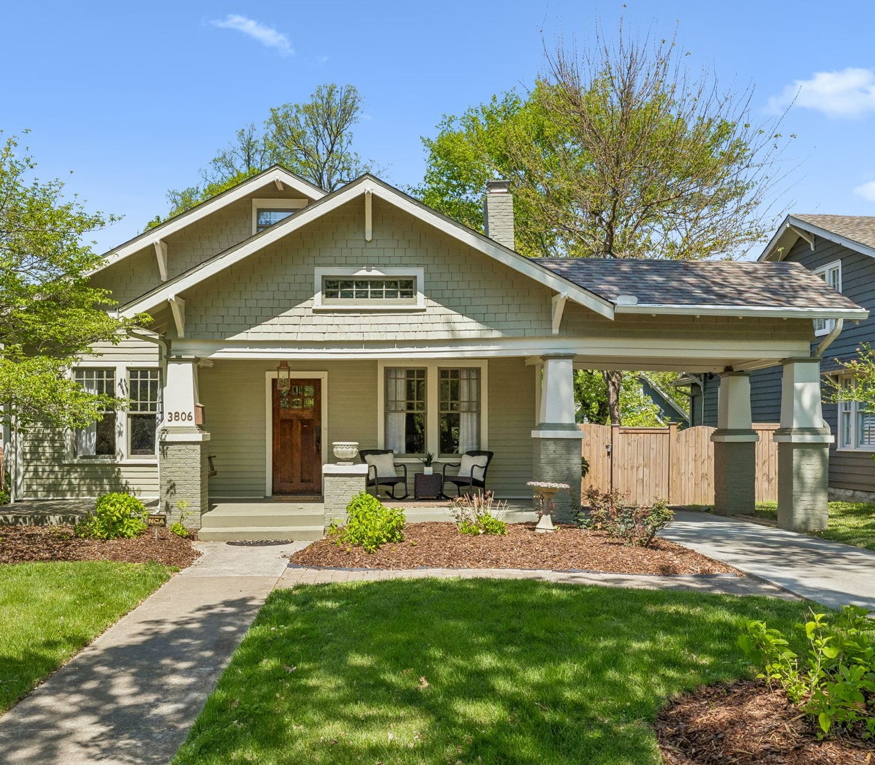 3806 Central Ave