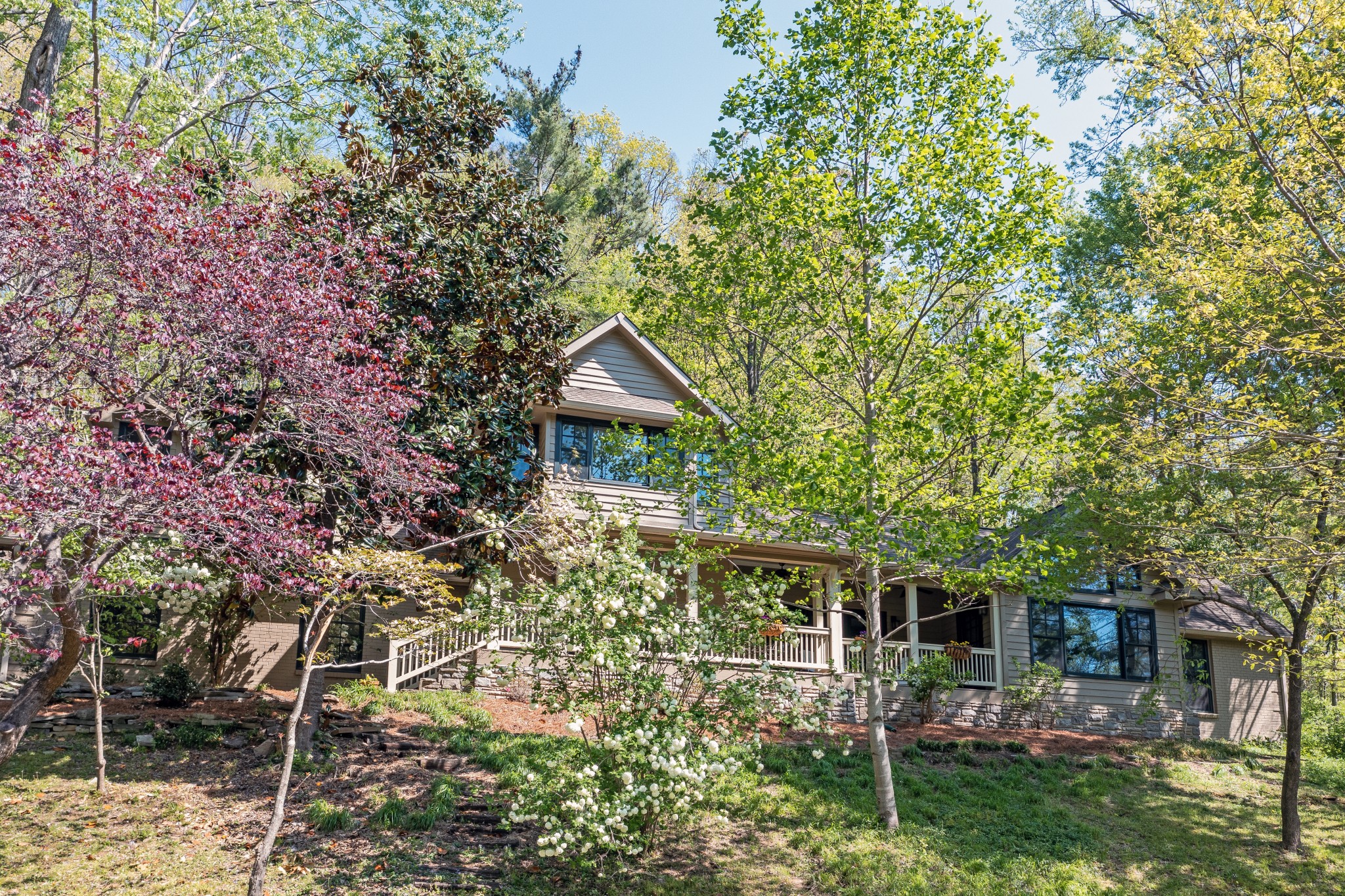 433 Grayson Dr