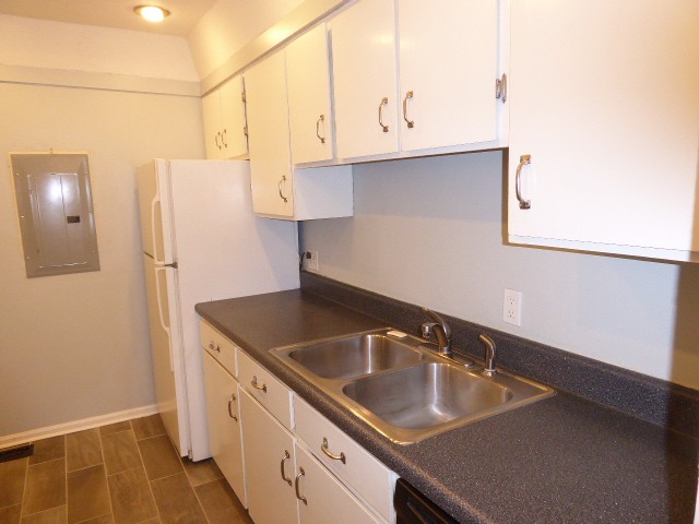 5025 Hillsboro Pike