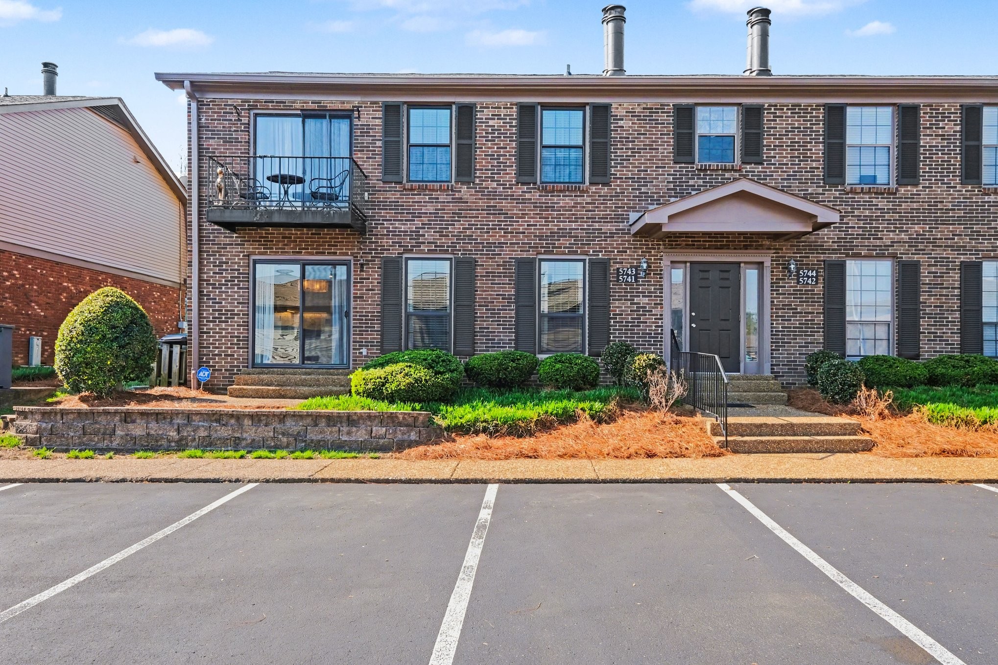 5741 Brentwood Trce