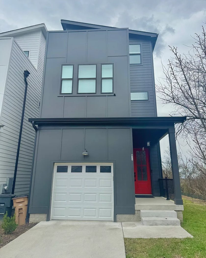 411 McAdoo Ave