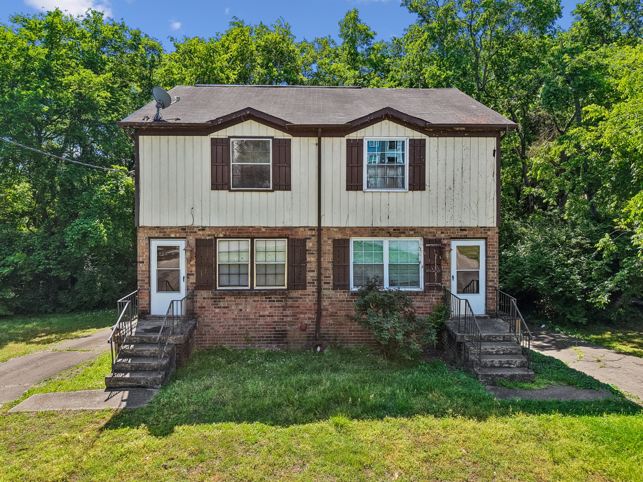 608 Hapwood Dr
