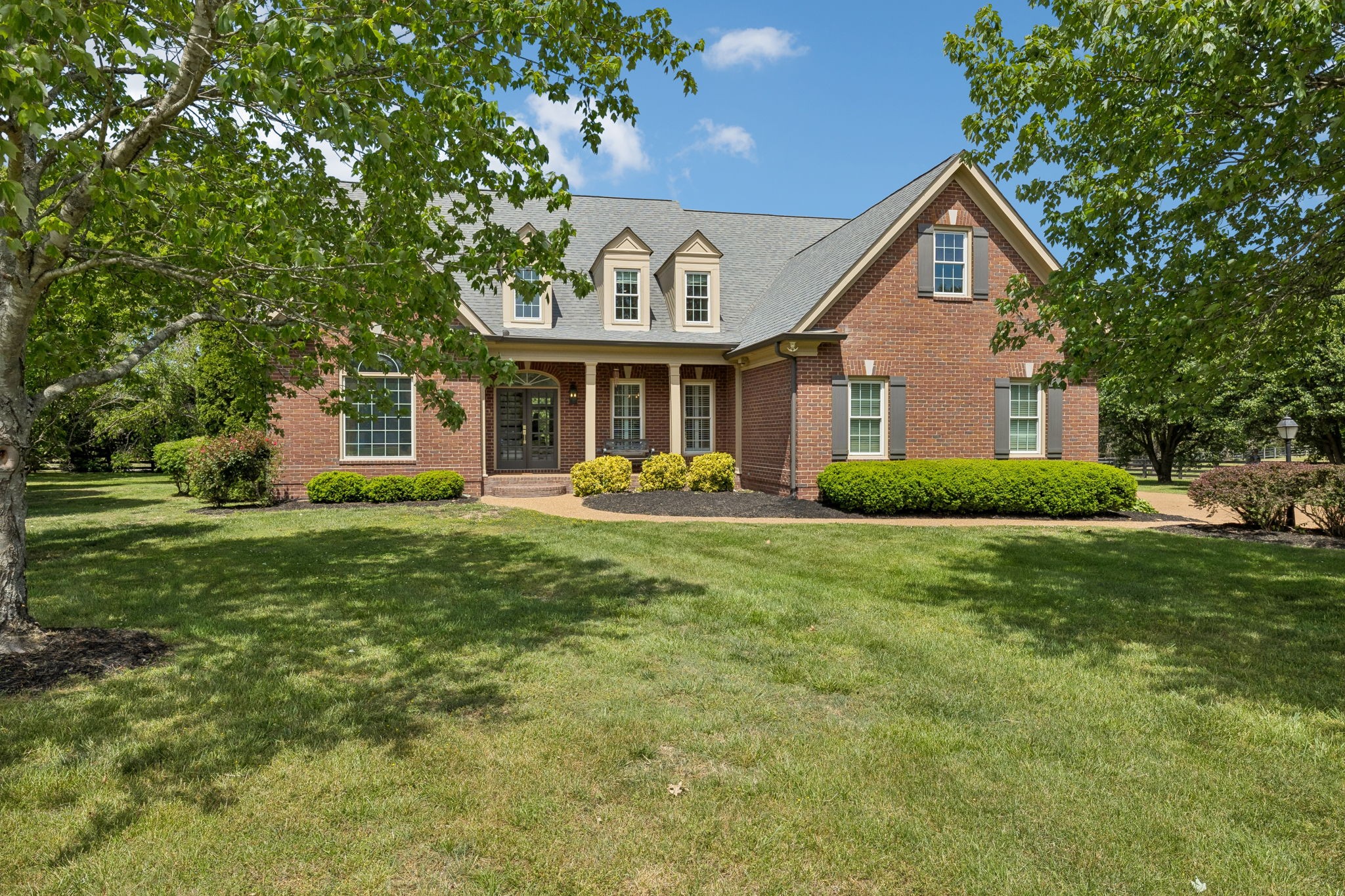 608 Akin Ct