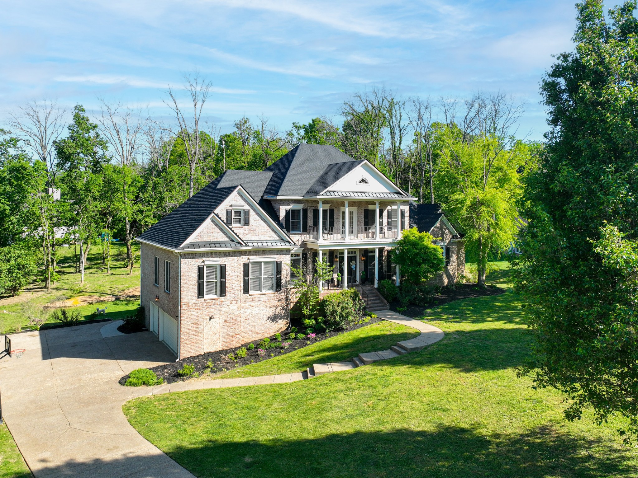 1046 Weston Ct