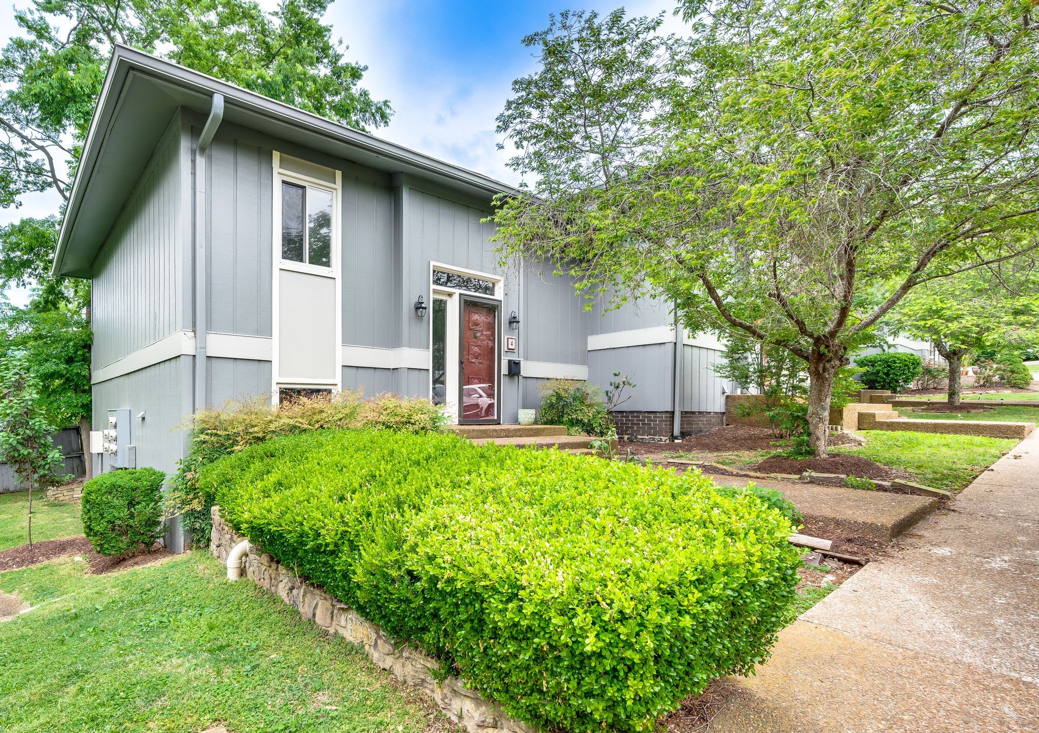 21 Vaughns Gap Rd