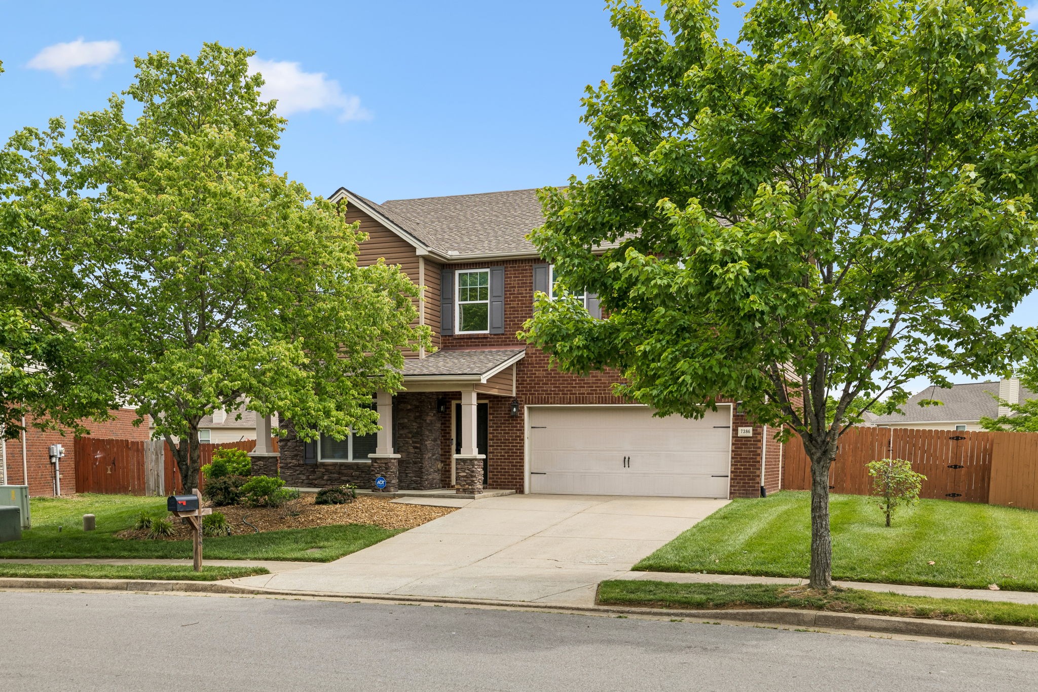 7386 Autumn Crossing Way