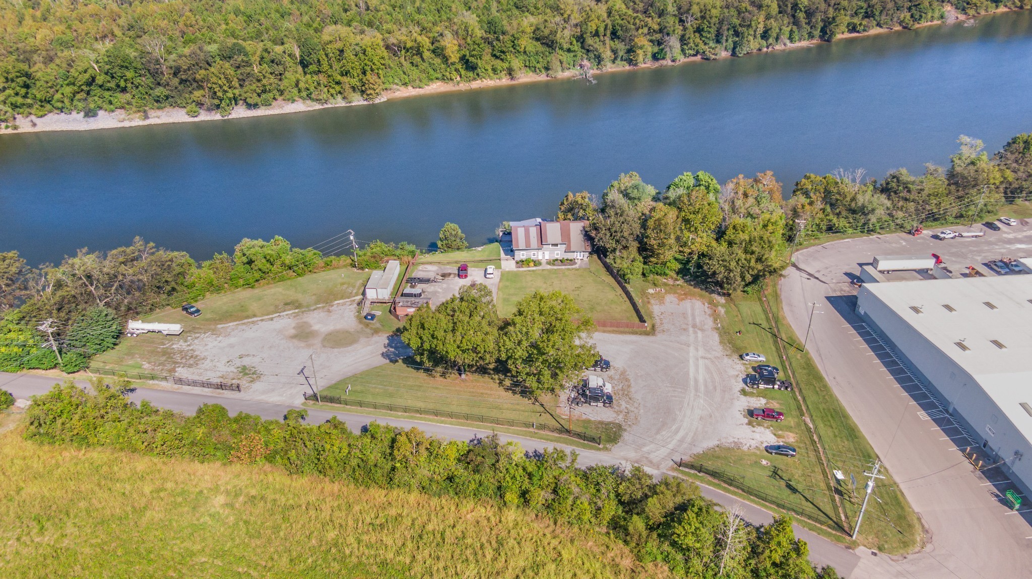 1732 River Hills Dr