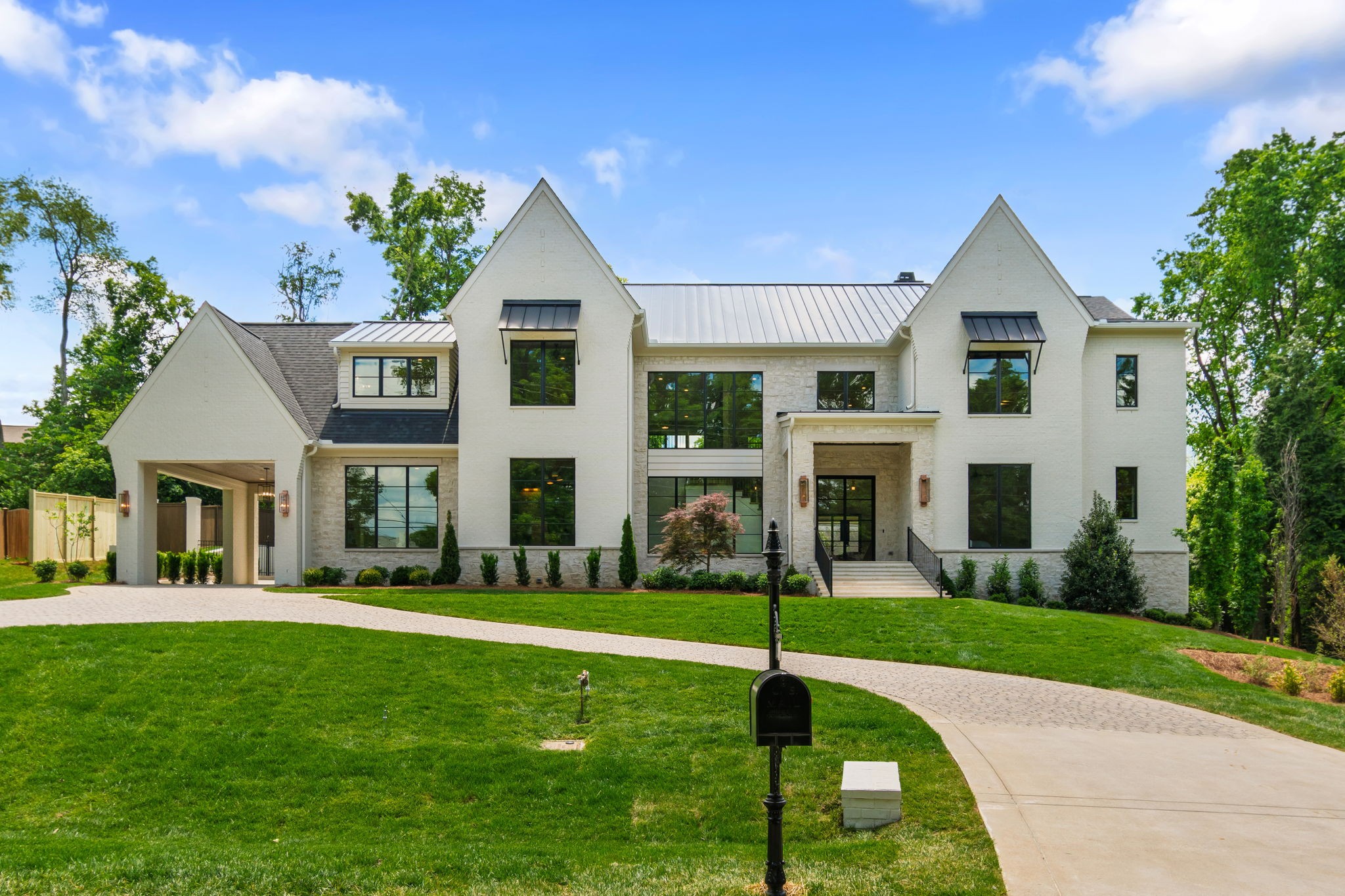 1135 Duncanwood Dr