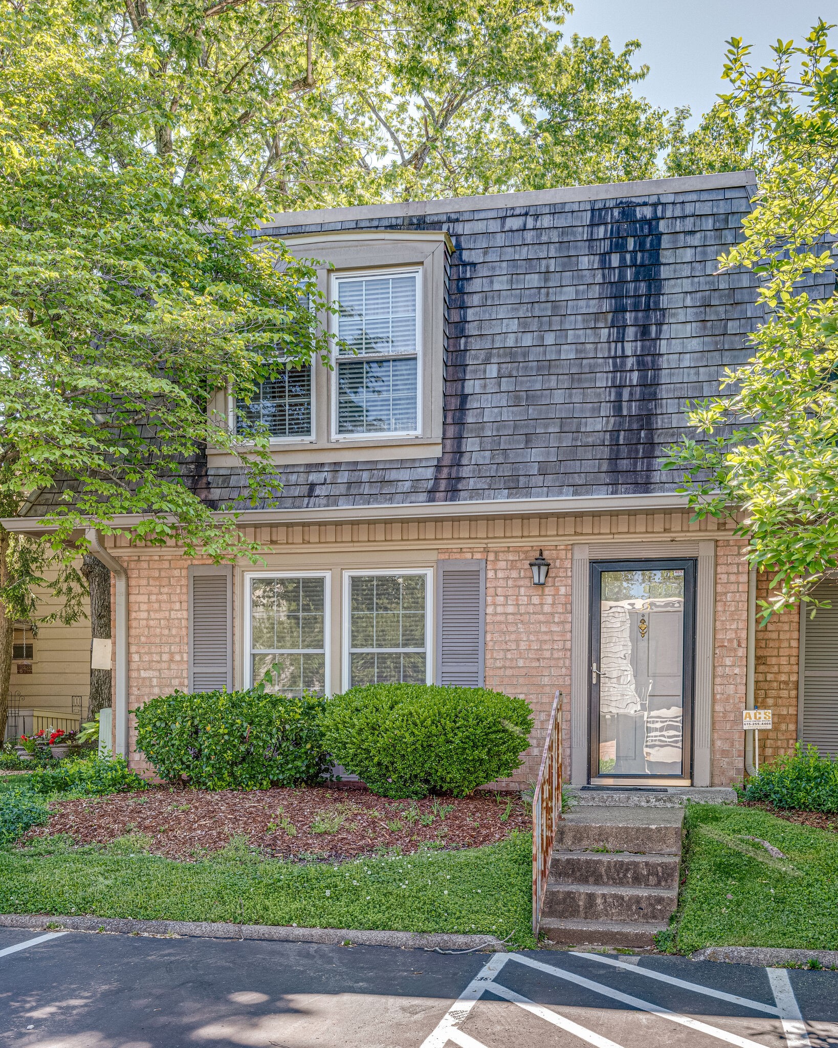 3000 Hillsboro Pike